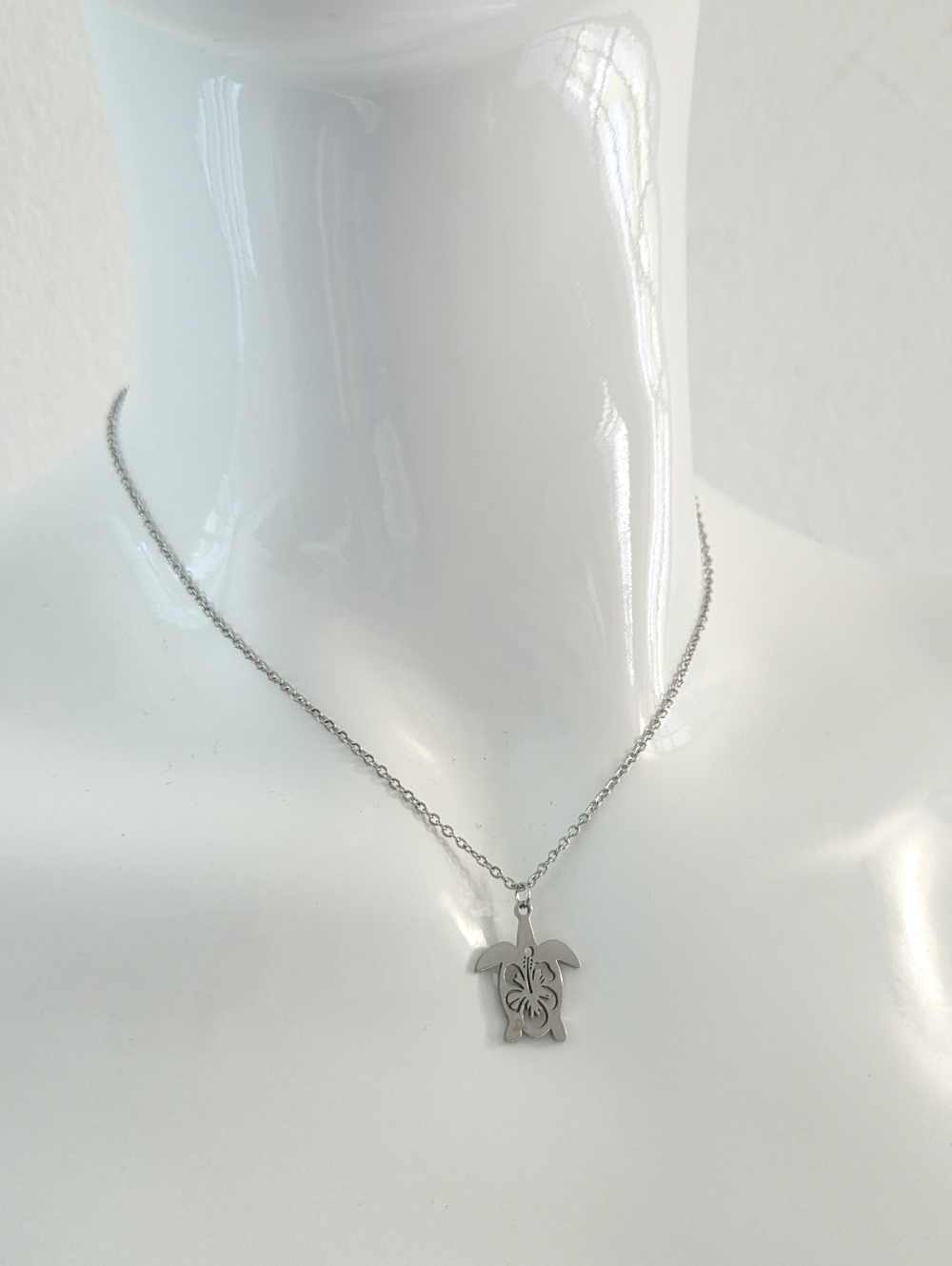 Unisex Silver Tropical Sea Turtle & Hibiscus Cut Out Pendant Necklace - Picture 5 of 12